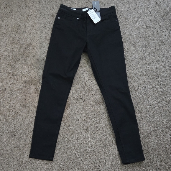 Reiss “Stevie” Skinny Jeans in Black (Size 29 NWT)